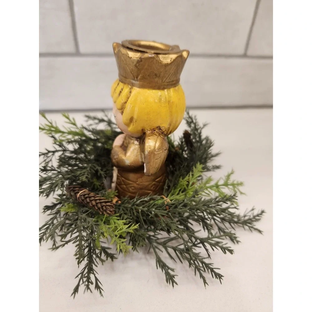 Vtg Caffco Praying Angel Crown Ceramic Tapered Candle Holder Japan Gold W/wreath